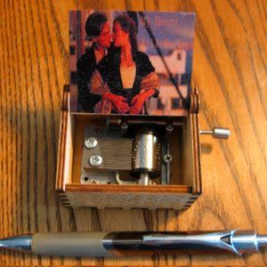 Mini TITANIC Hand Crank Music Box plays "My Heart Will Go On" Etched Wooden Box